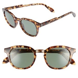 QUAY Australia “Walk On” Sunnies